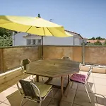 Appartement Balsamo 8 *