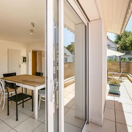 Apartment Balsamo 8 *